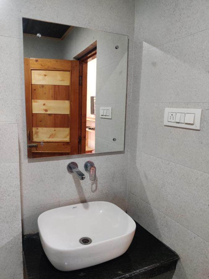 Hadimba Way Manali - Top Rated And Most Awarded Property In Manali !! Balcony Rooms Zewnętrze zdjęcie